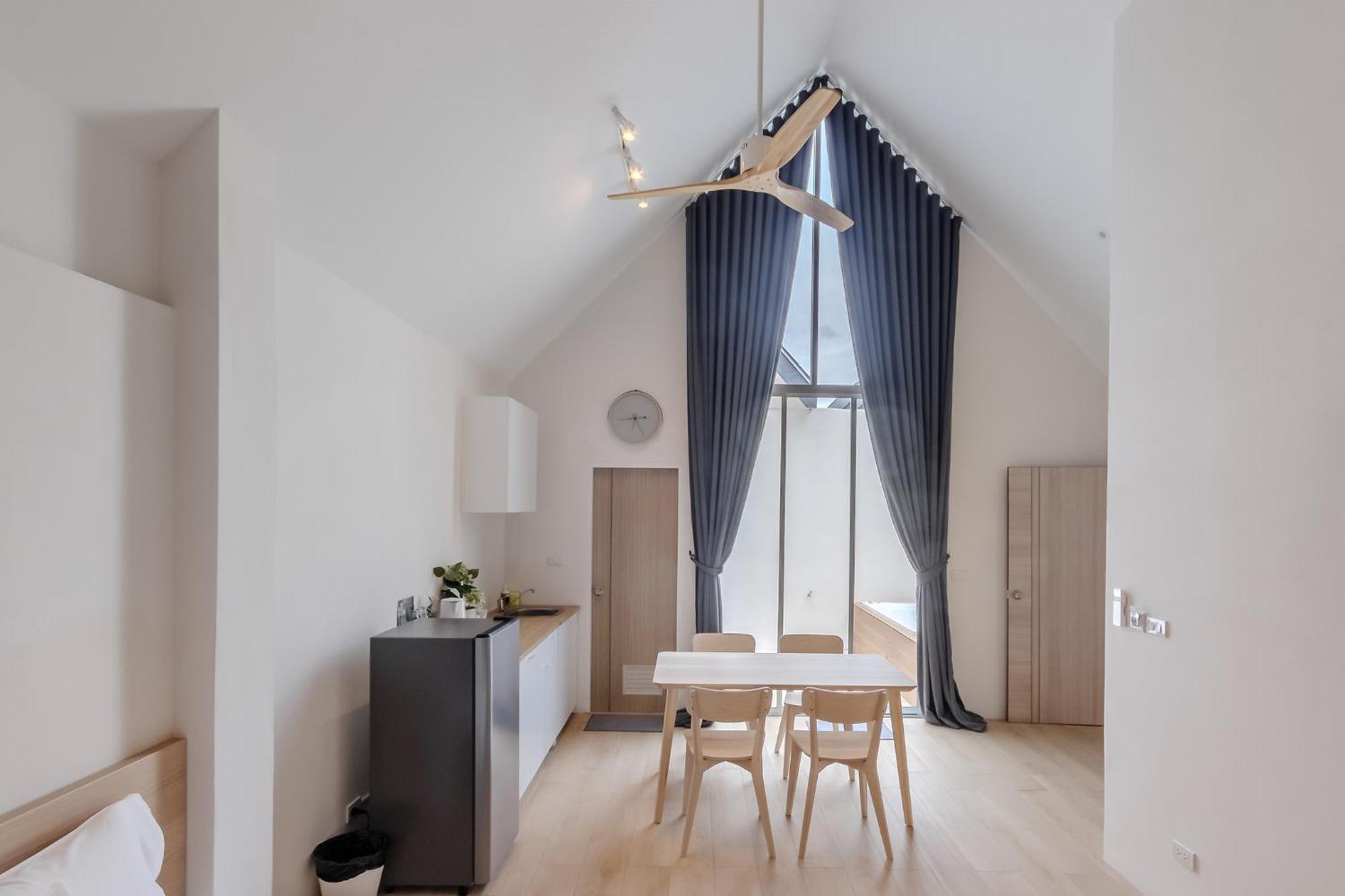 Nidhra นิทรา Leilighet Ban Lat Krachaeng Eksteriør bilde